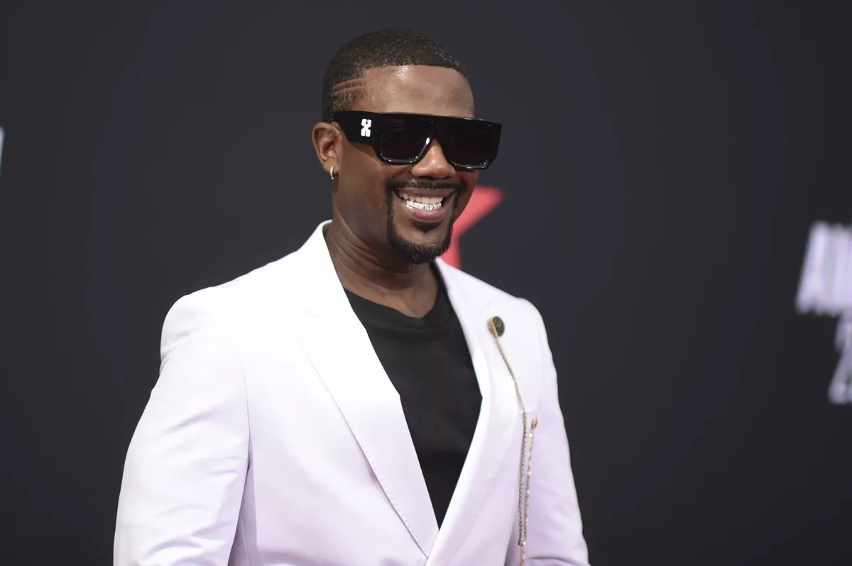 Ray J Loses Out To Cheesesteaks In Street Interview | Biography Web
