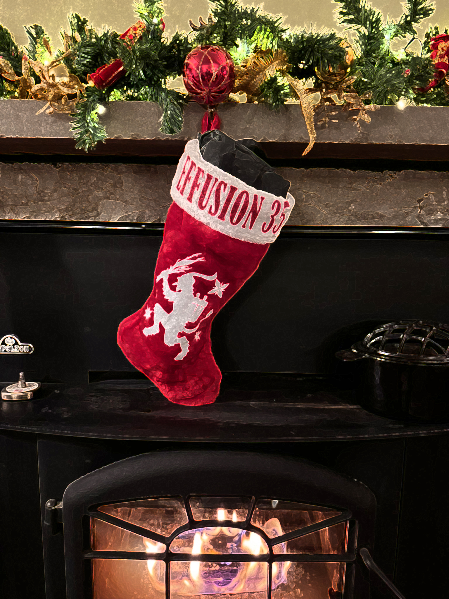 CELEBRATE CHRISTMAS IN STYLE EVEN IF YOU MAKE THE NAUGHT LIST WITH EFFUSION 35’S NEW SINGLE “ROCKIN’ COAL IN MY STOCKING”